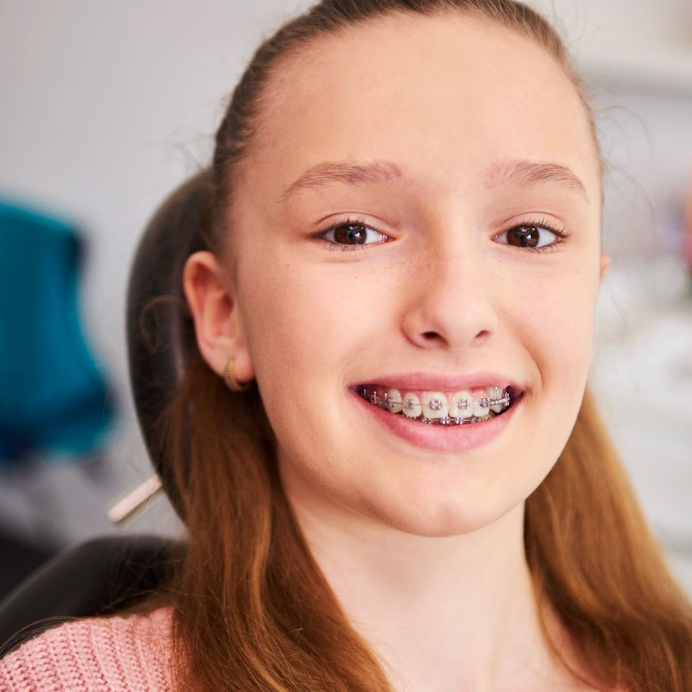 Invisalign vs Braces for Teenager